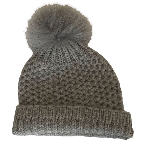 The Cashmere Project Pom Pom Beanie Hat in Flannel Gray One Size - Picture 1 of 5